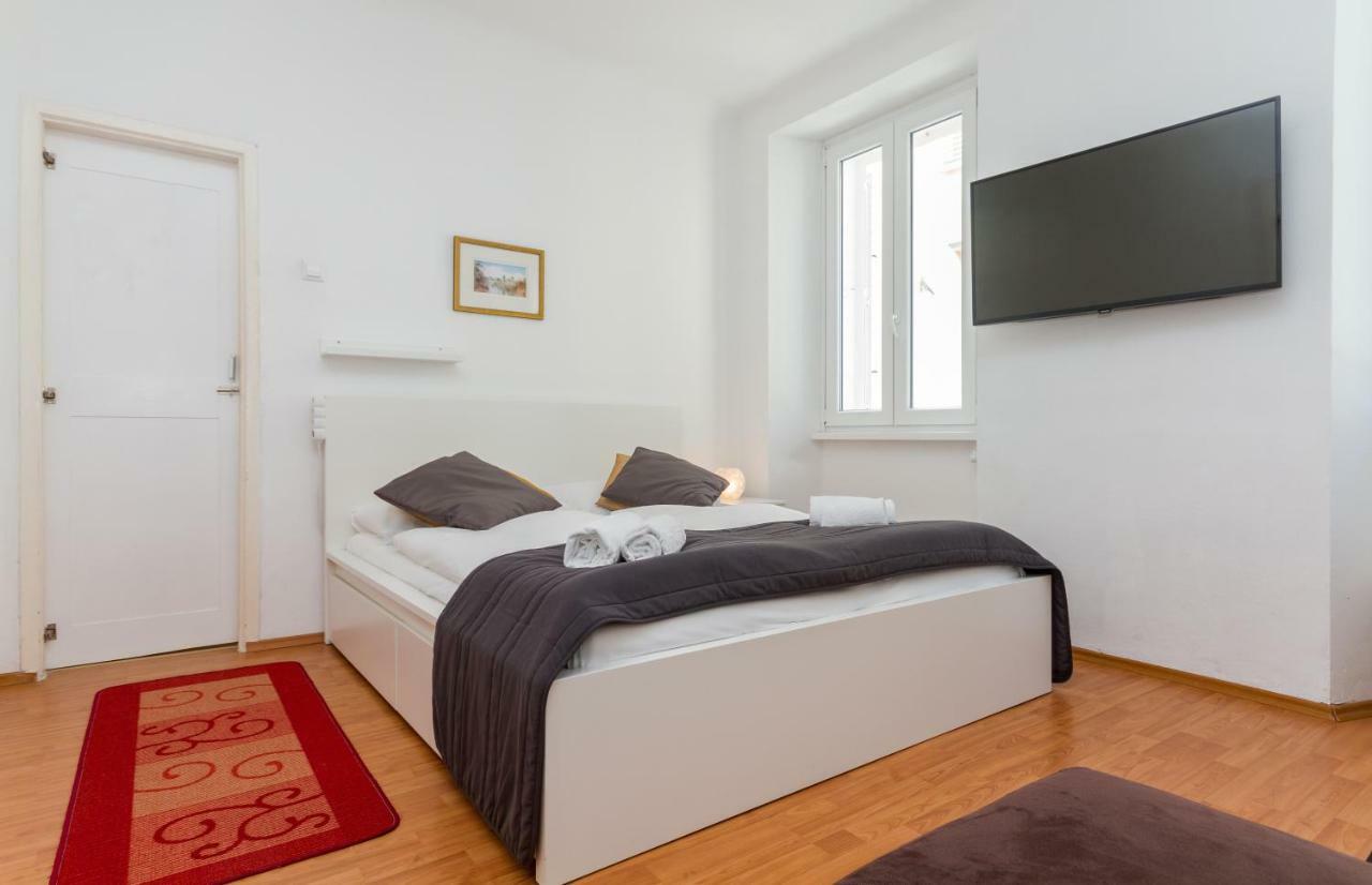 Apartment Petka Пиран Екстериор снимка